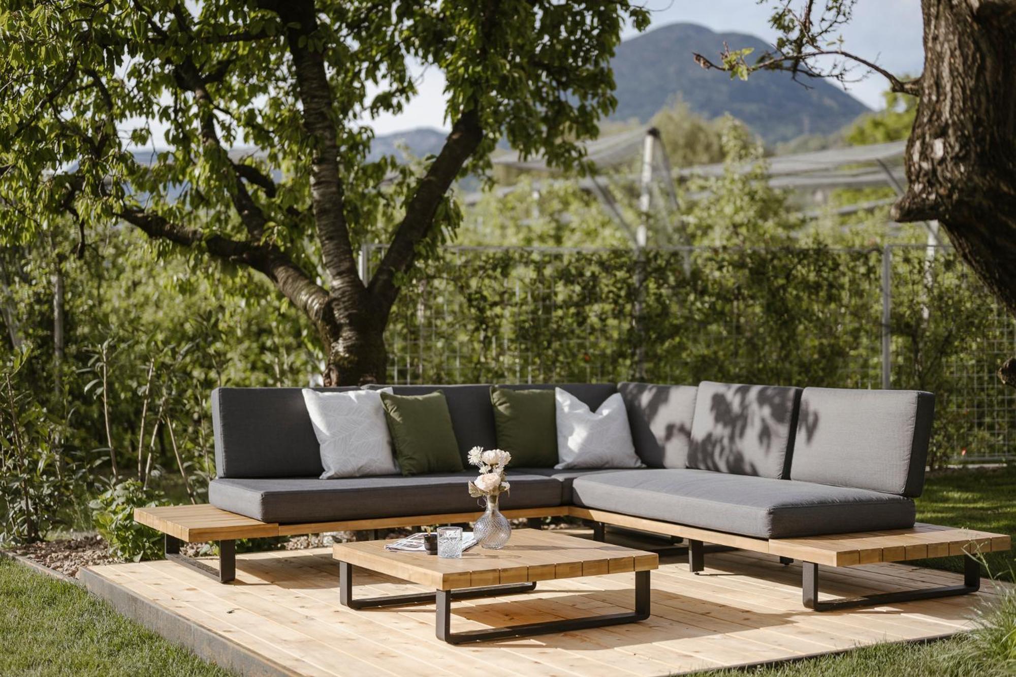 Boutique Hotel Wiesenhof - Adults Only Lana Bagian luar foto